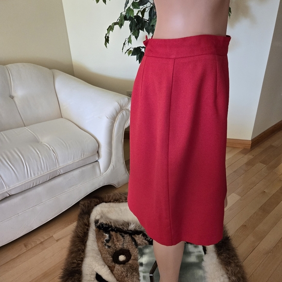 Lew Magram Red Woman's Business Suit with Leopard Print Collar & Cuffs, Size 12 - Picture 8 of 14